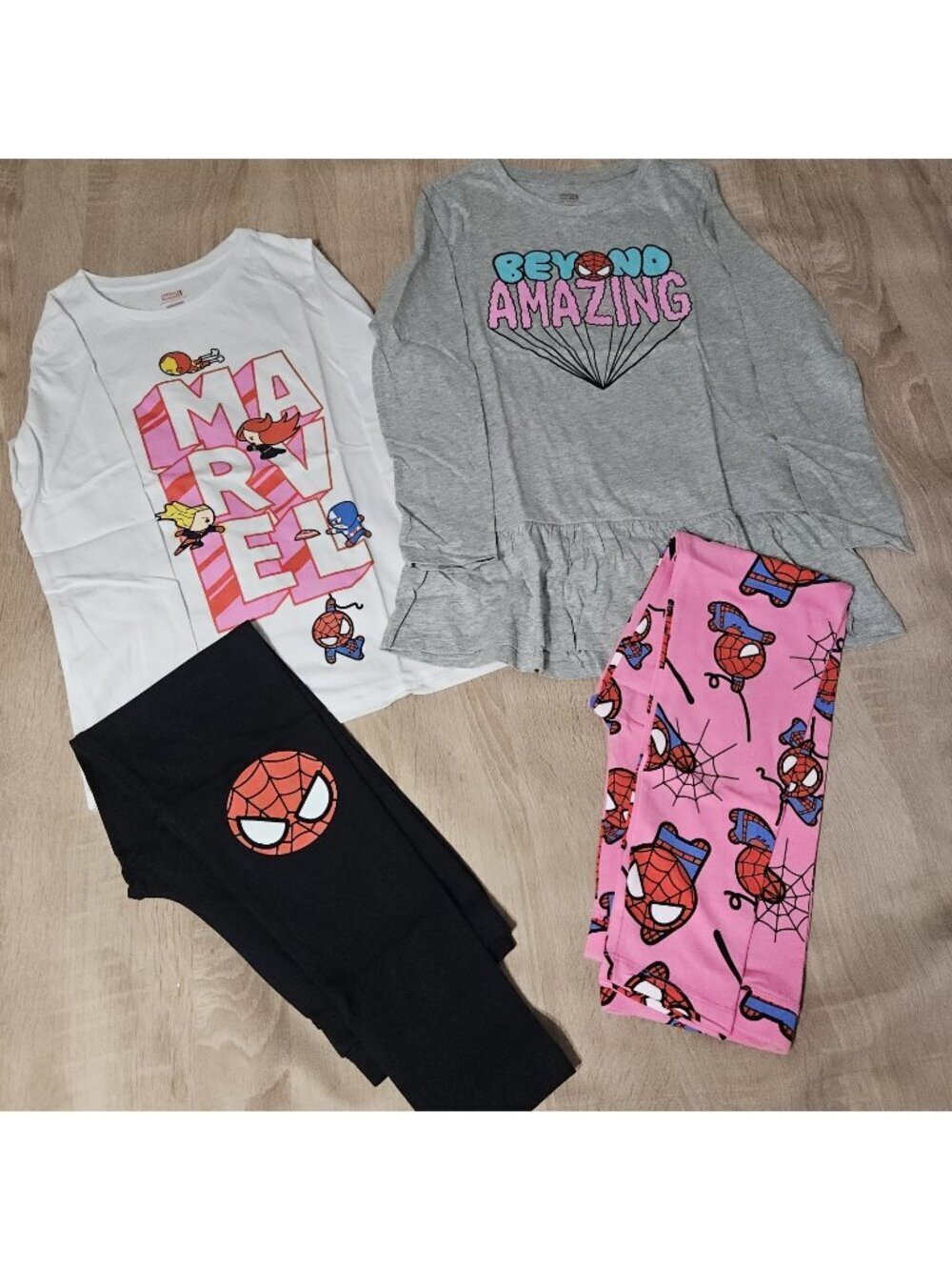 Girls Size L Age 9 Five Piece Marvel Spiderman Set Shirts Leggings Dress Nwot